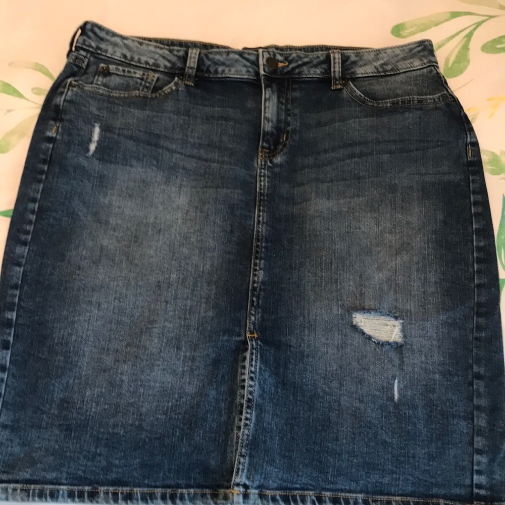 Gap jean skirt